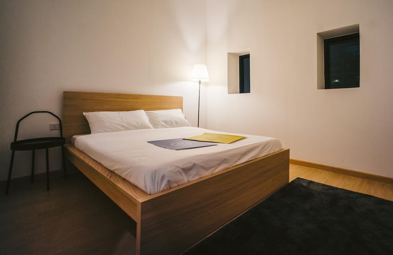 Hostel Urby Bangkok Exteriör bild