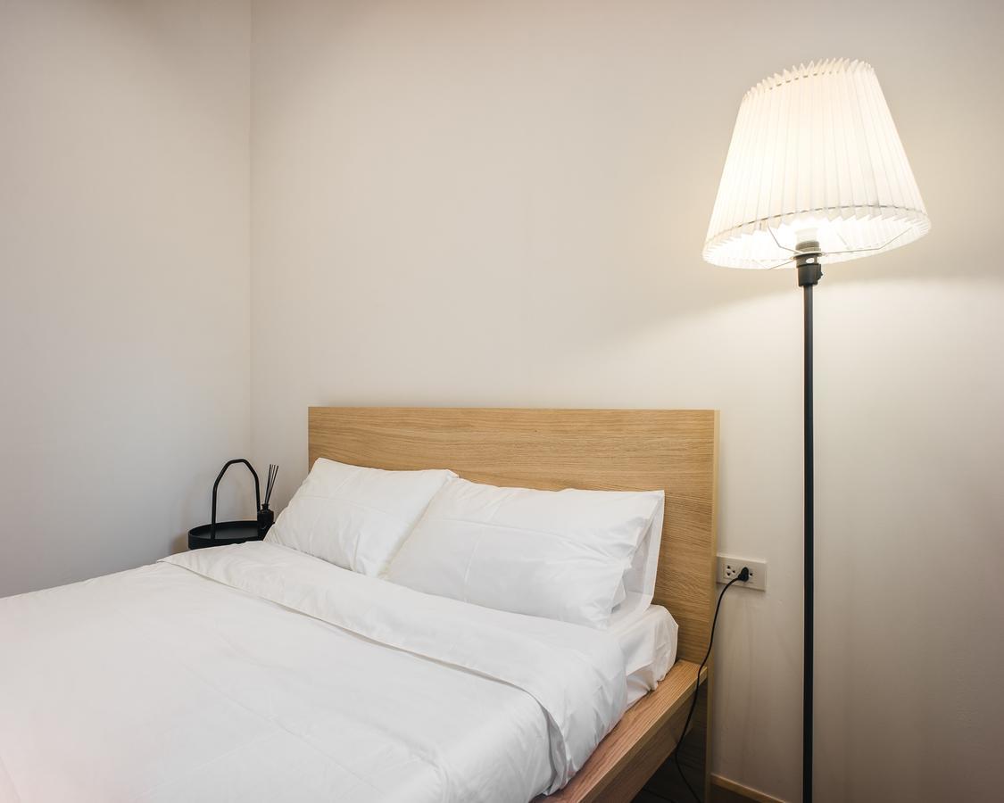 Hostel Urby Bangkok Exteriör bild
